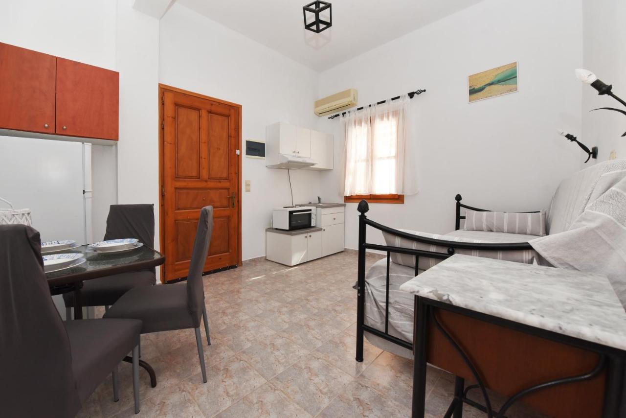 Ferienwohnung Klotho Posidhonía Exterior foto